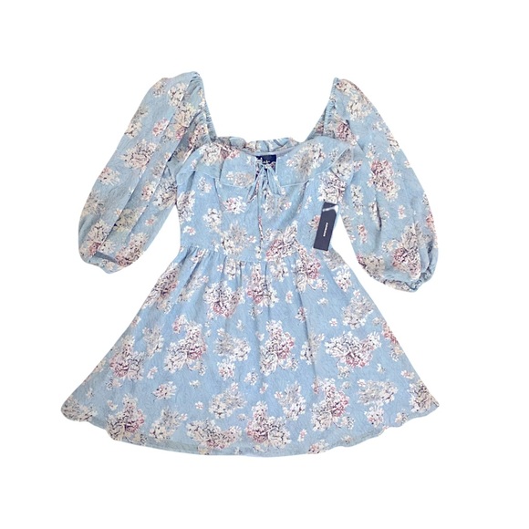 Lulus Dresses & Skirts - NWT Lulu’s cottagecore floral dress